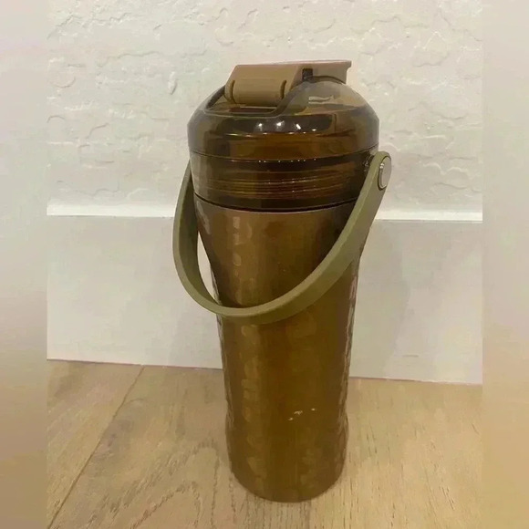 Brumate - Multishaker - 26oz Leopard Brown - Picture 1 of 3